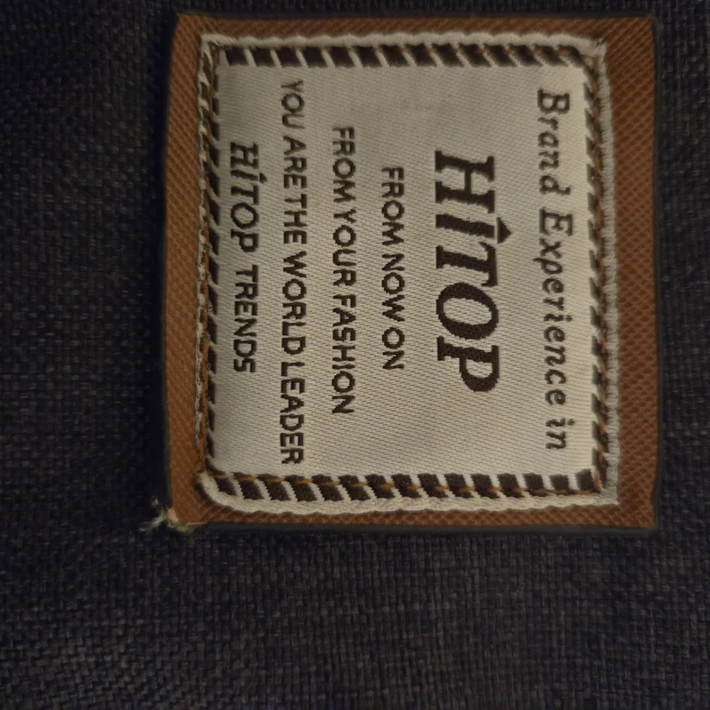 HiTop Back pack - Picture 8 of 11